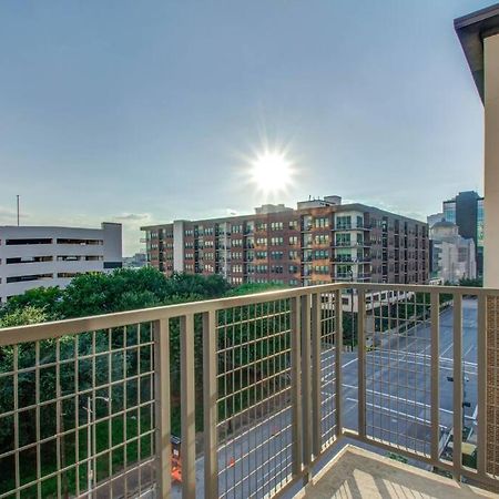 Best 5* Luxury Living Downtown Kingbed Suite Houston Buitenkant foto